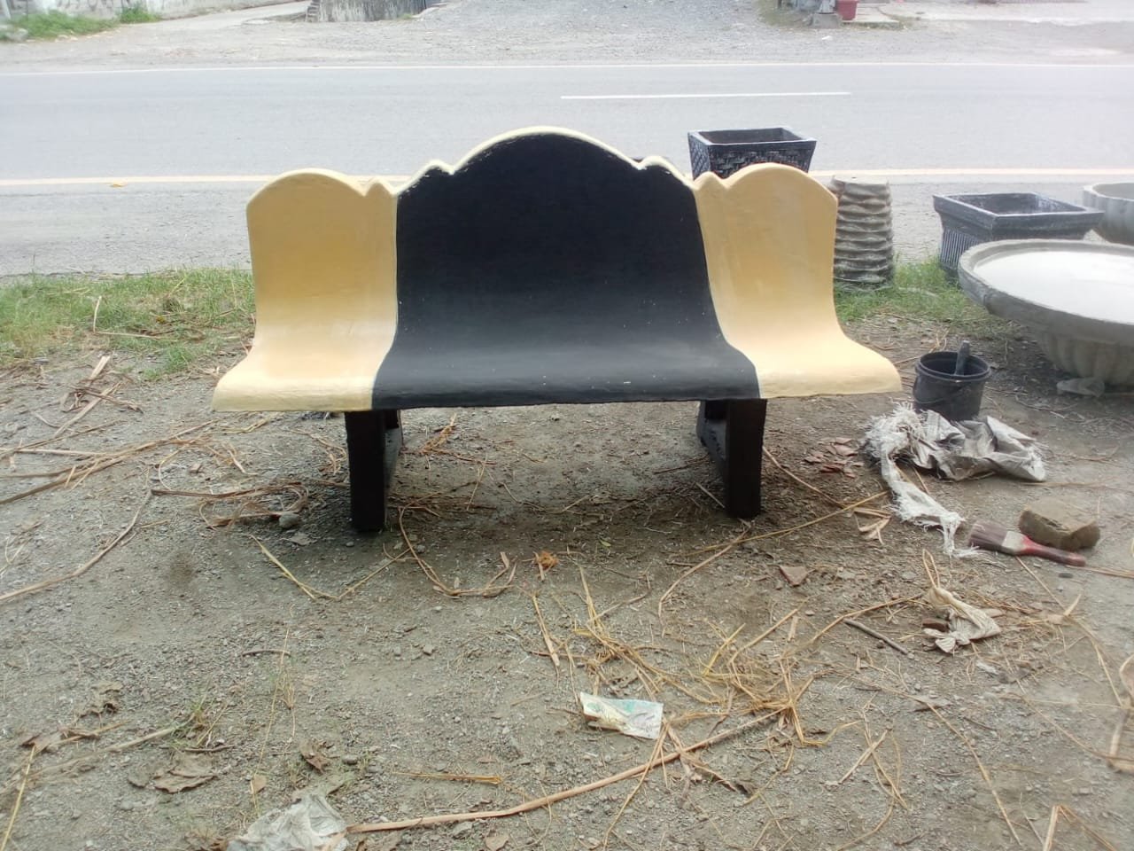 Royal Concrete Garden Bench - Image 2